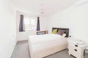 BEDROOM- click for photo gallery